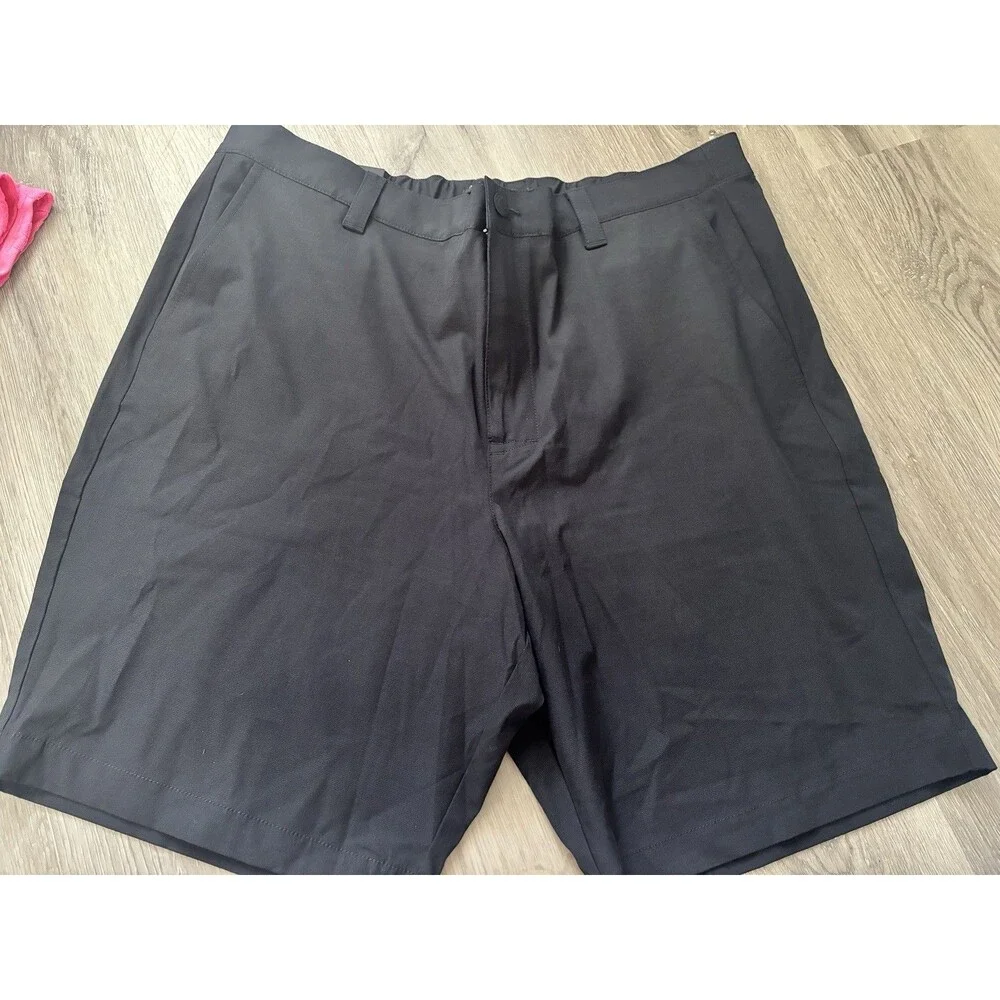 NWT Size 38 Banana Republic Mens Comfort Flat Front Shorts Black Stretch Wicking